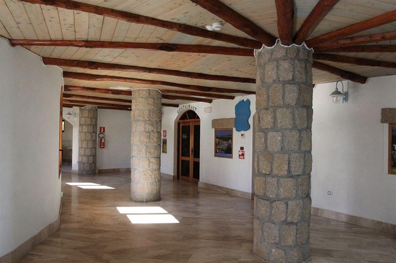 Club Esse Beach Hotel 4*